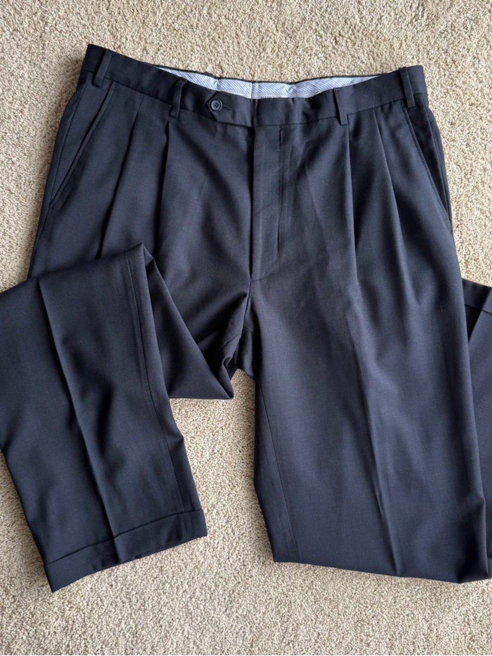 Kirkland Signature Wool Dress Pants Mens 38x30 Made In Italy Pleated Black